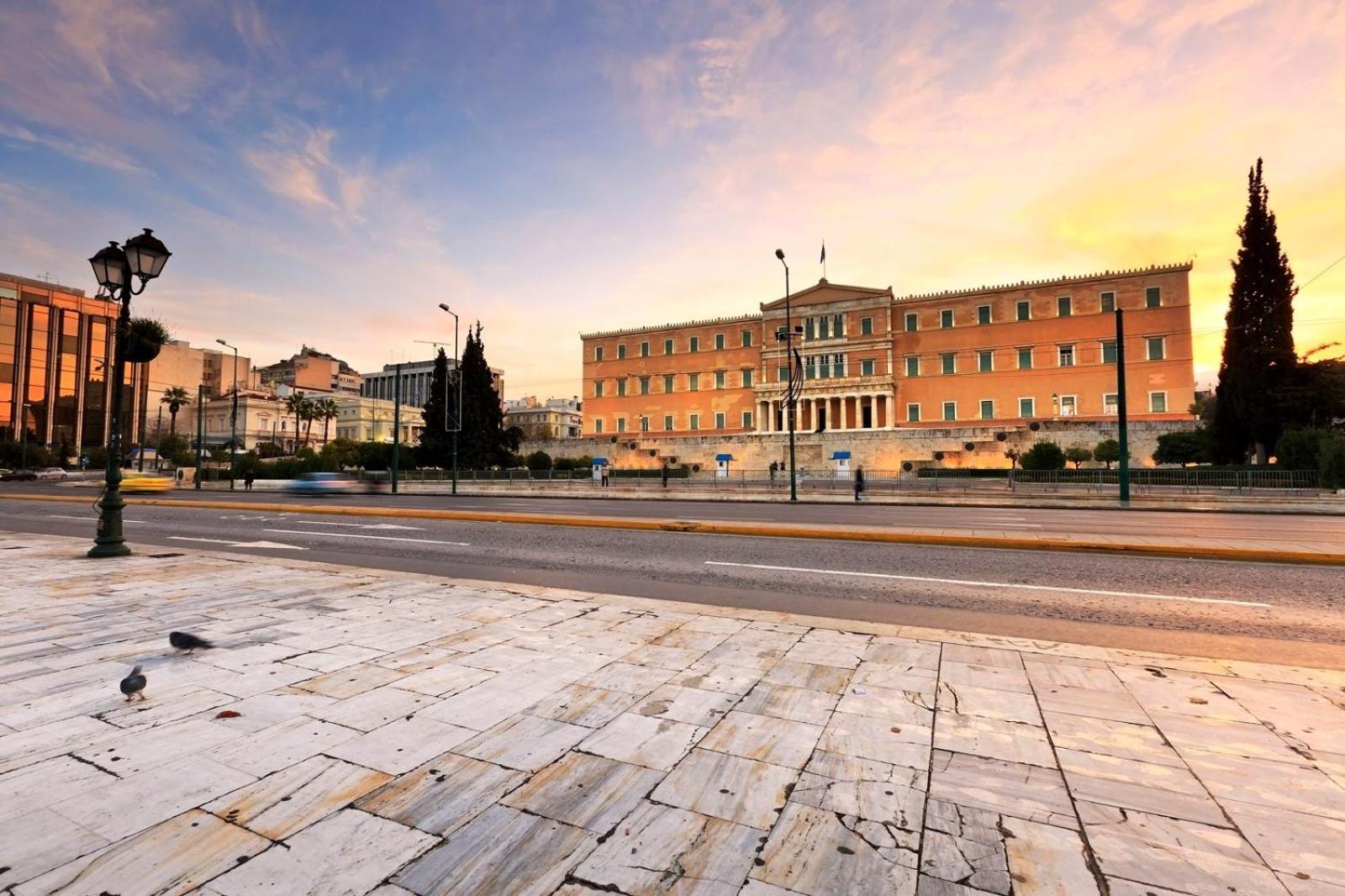 Walk To Syntagma,From A Prime-Location, Luxury Apt Athens Ngoại thất bức ảnh